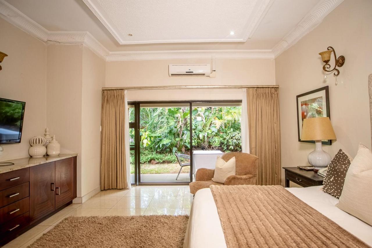 The Victoria Falls Deluxe Suites Exterior foto